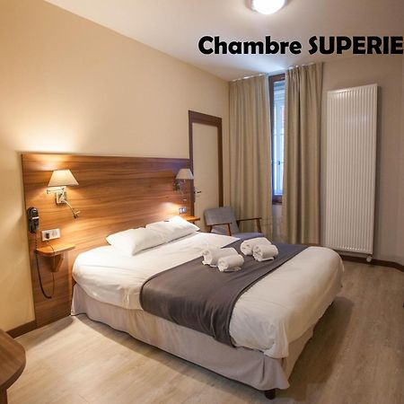 Hotel Terminus - Pizzeria Pizz'A Gogo - Salle De Sport - Face A La Gare Лон-ле-Соньє Екстер'єр фото